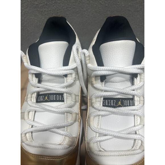 Nike Air Jordan 11 Retro Low Closing Ceremony Size 10.5 White 528895-103 main image 6